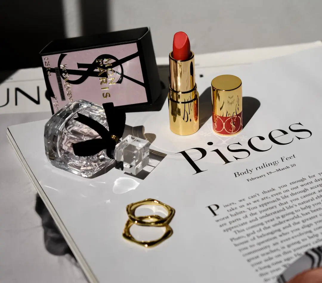 YSL parfym illustration